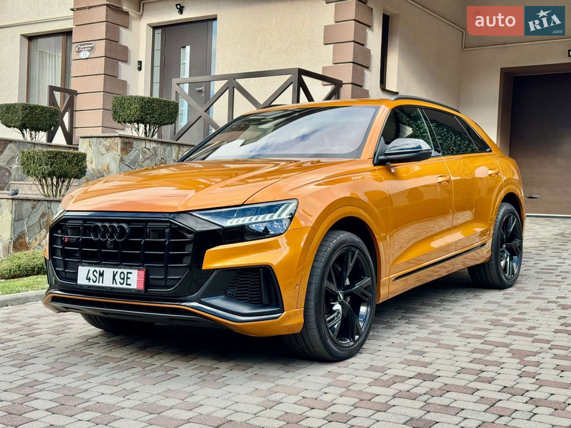 Audi Q8 2020 VIN WAUZZZF15LD016304 фото оголошення 14 з 36