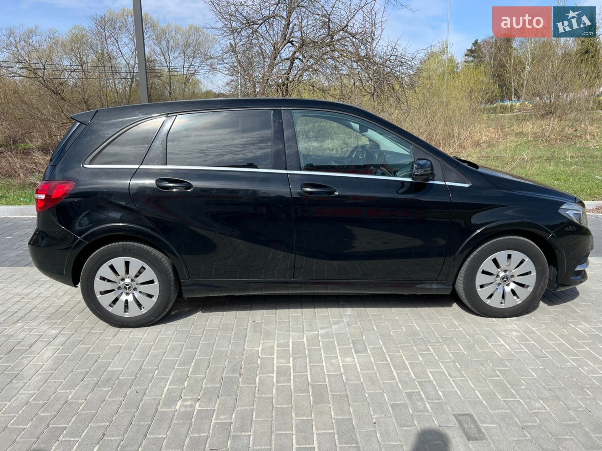 Mercedes-Benz B-Class 2016 VIN WDD2428901J013809 фото оголошення 6 з 43