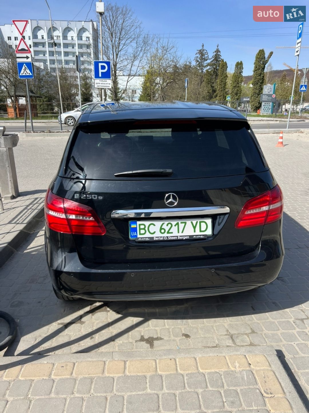 Mercedes-Benz B-Class 2016 VIN WDD2428901J013809 фото оголошення 15 з 43