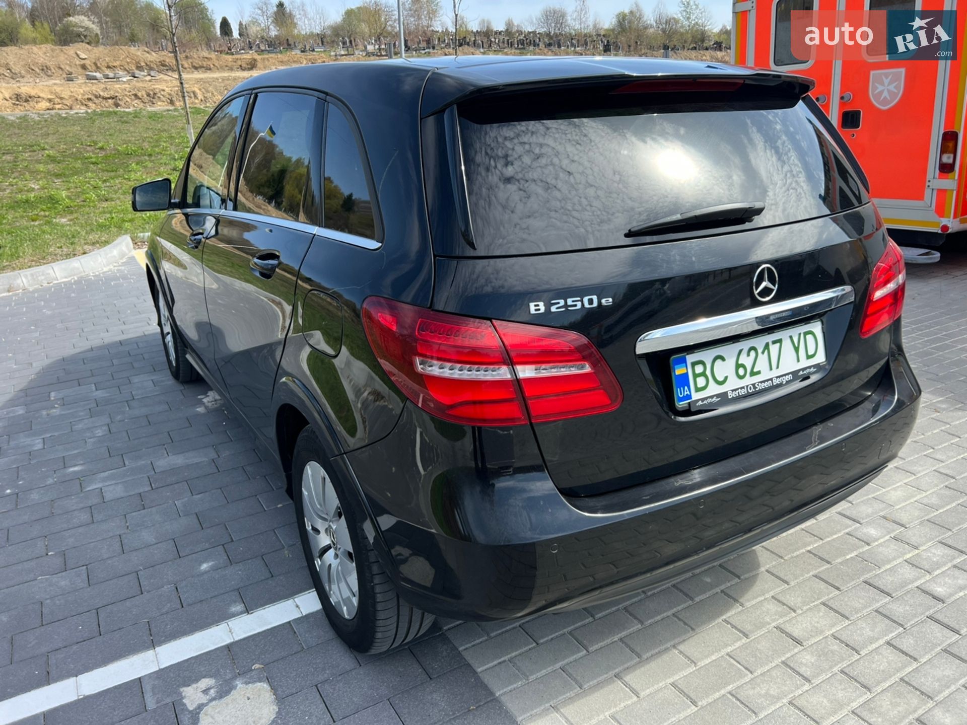 Mercedes-Benz B-Class 2016 VIN WDD2428901J013809 фото оголошення 13 з 43