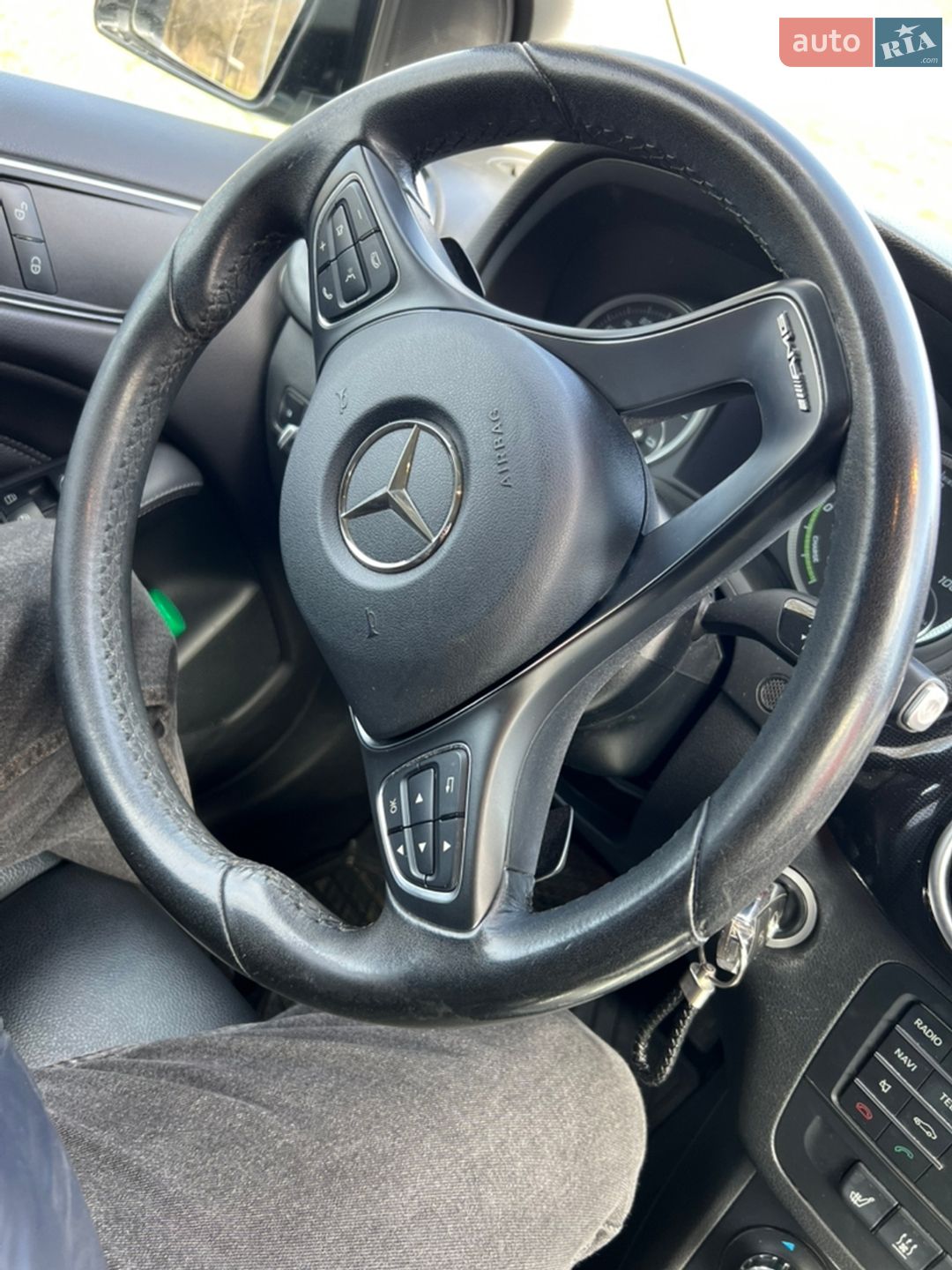 Mercedes-Benz B-Class 2016 VIN WDD2428901J013809 фото оголошення 26 з 43