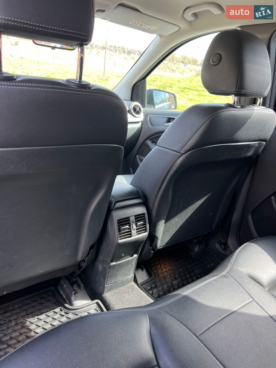 Mercedes-Benz B-Class 2016 VIN WDD2428901J013809 фото оголошення 31 з 43