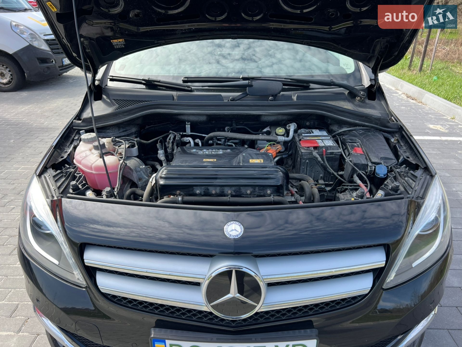 Mercedes-Benz B-Class 2016 VIN WDD2428901J013809 фото оголошення 40 з 43