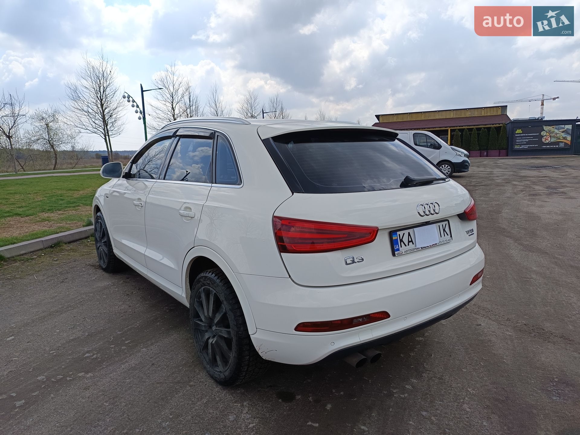 Audi Q3 2012 VIN WAUZZZ8U3DR054111 фото оголошення 19 з 44