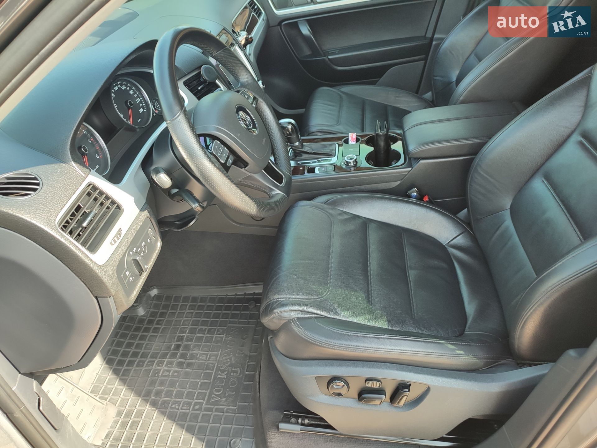 Volkswagen Touareg 2012 VIN WVGZZZ7PZCD052284 фото оголошення 56 з 90