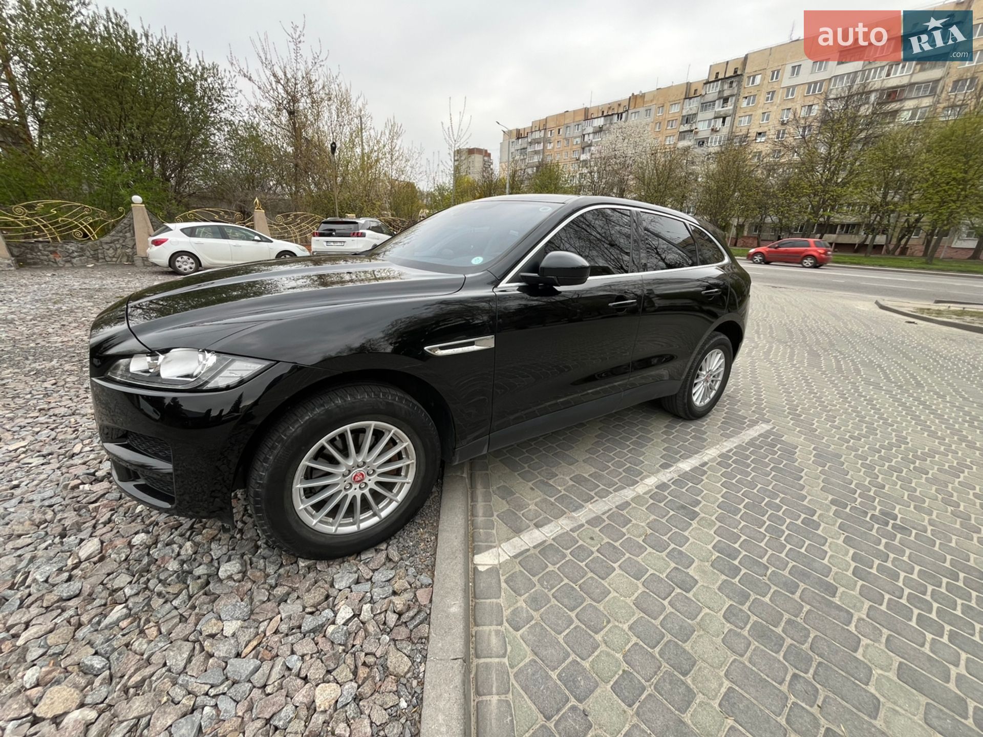 Jaguar F-Pace 2016 VIN SADCA2BN6HA084527 фото оголошення 2 з 5