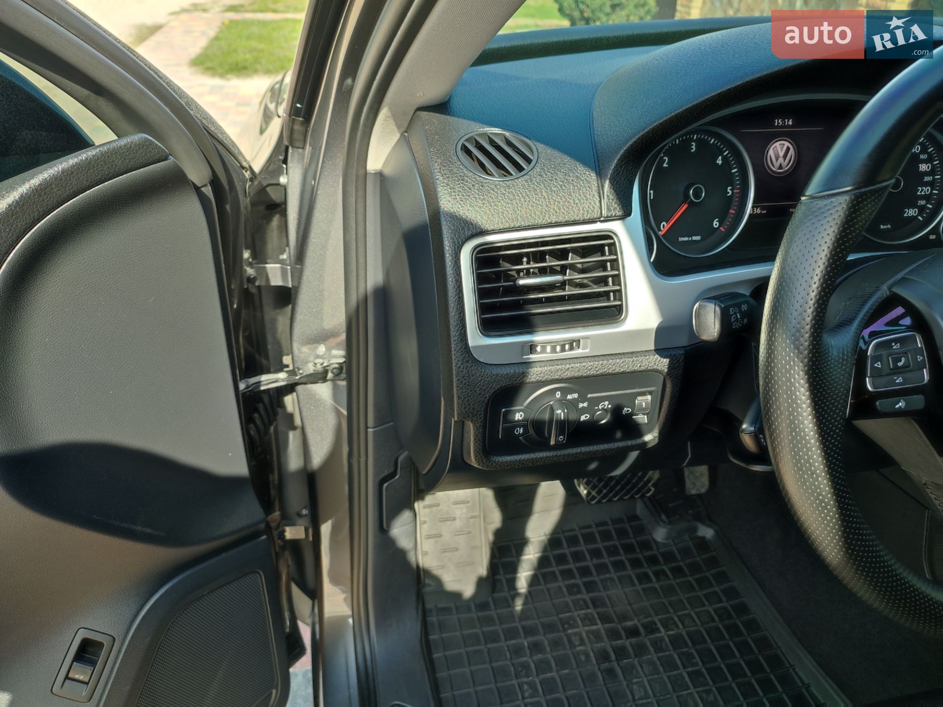 Volkswagen Touareg 2012 VIN WVGZZZ7PZCD052284 фото оголошення 21 з 90