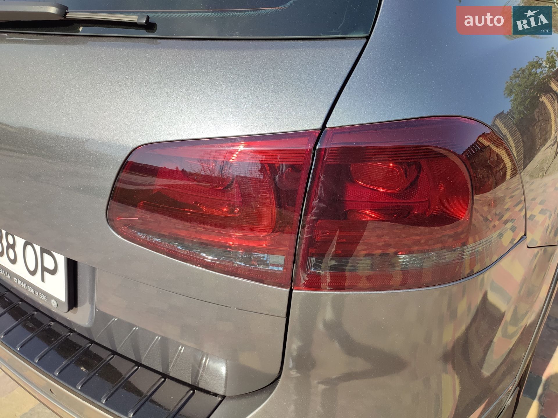 Volkswagen Touareg 2012 VIN WVGZZZ7PZCD052284 фото оголошення 25 з 90