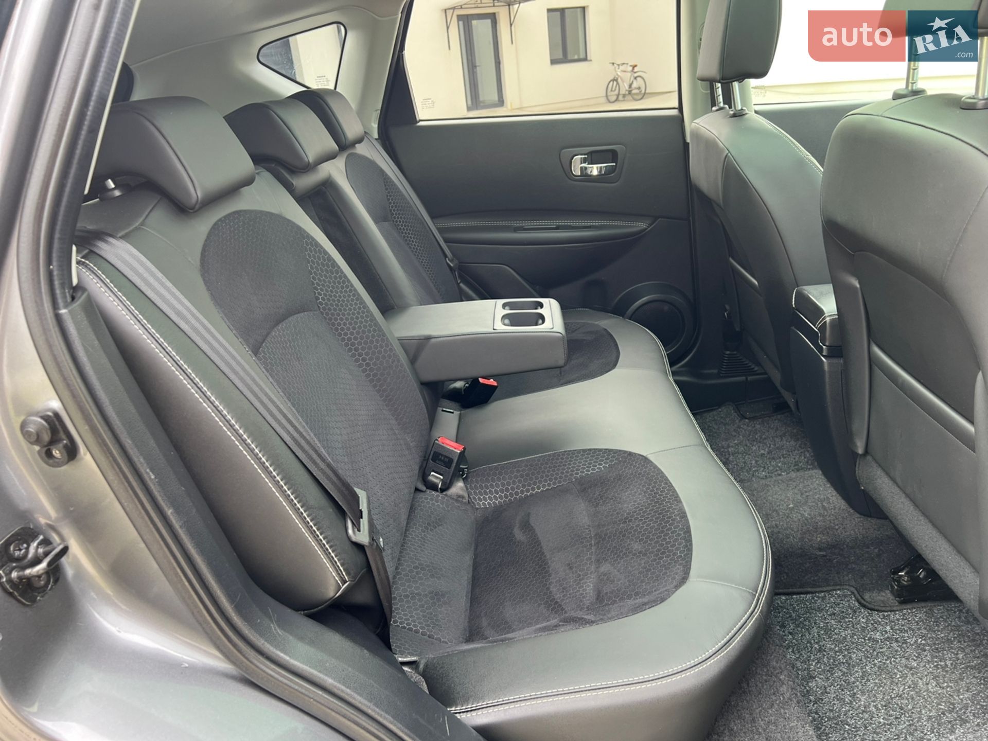 Nissan Qashqai 2013 VIN SJNFEAJ10U2838242 фото оголошення 12 з 34