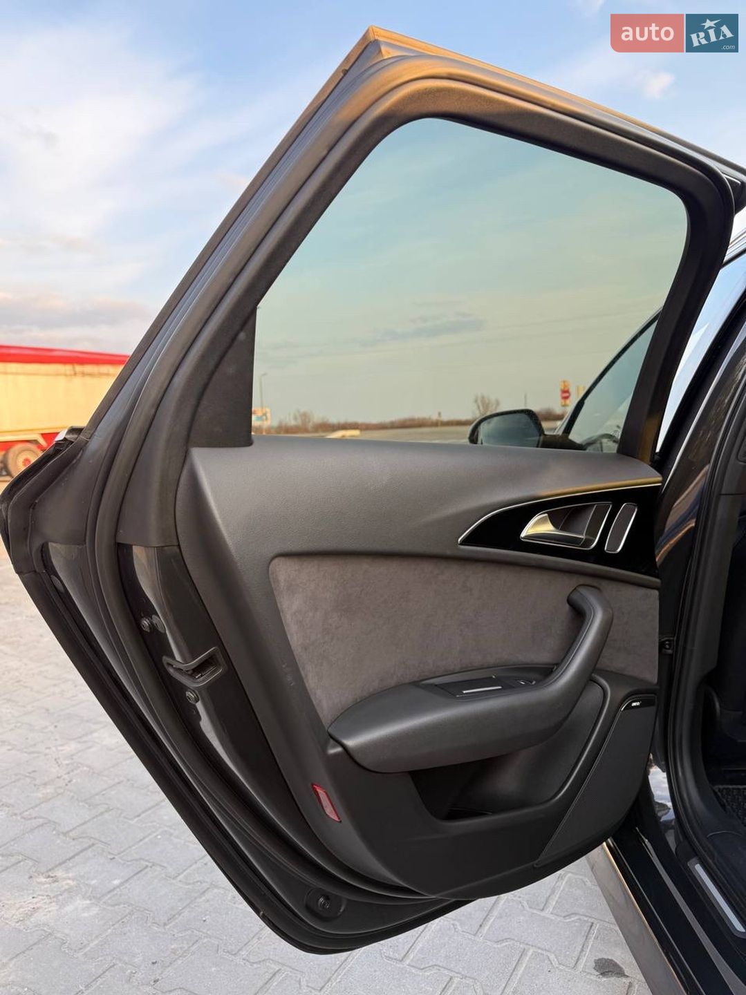 Audi A6 2016 VIN WAUZZZ4G4HN032227 фото оголошення 30 з 69
