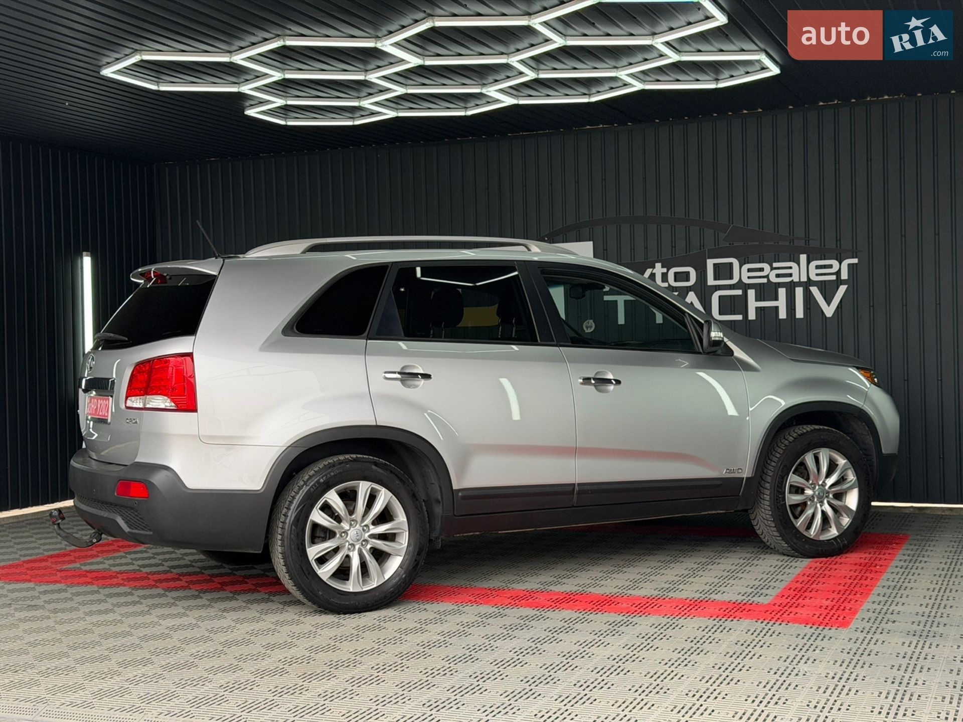 Kia Sorento 2012 VIN KNAKU814DC5278347 фото оголошення 16 з 36