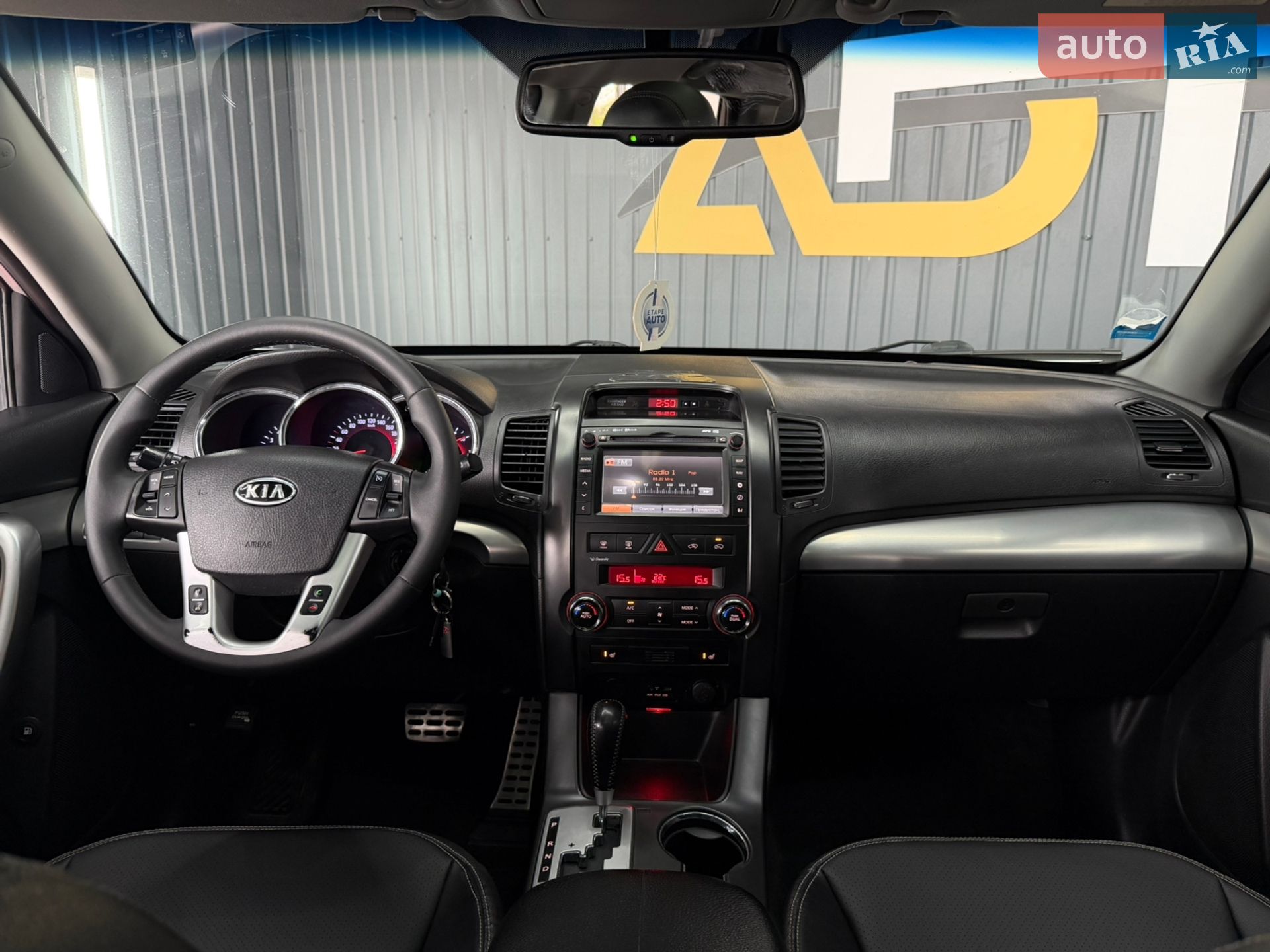 Kia Sorento 2012 VIN KNAKU814DC5278347 фото оголошення 24 з 36