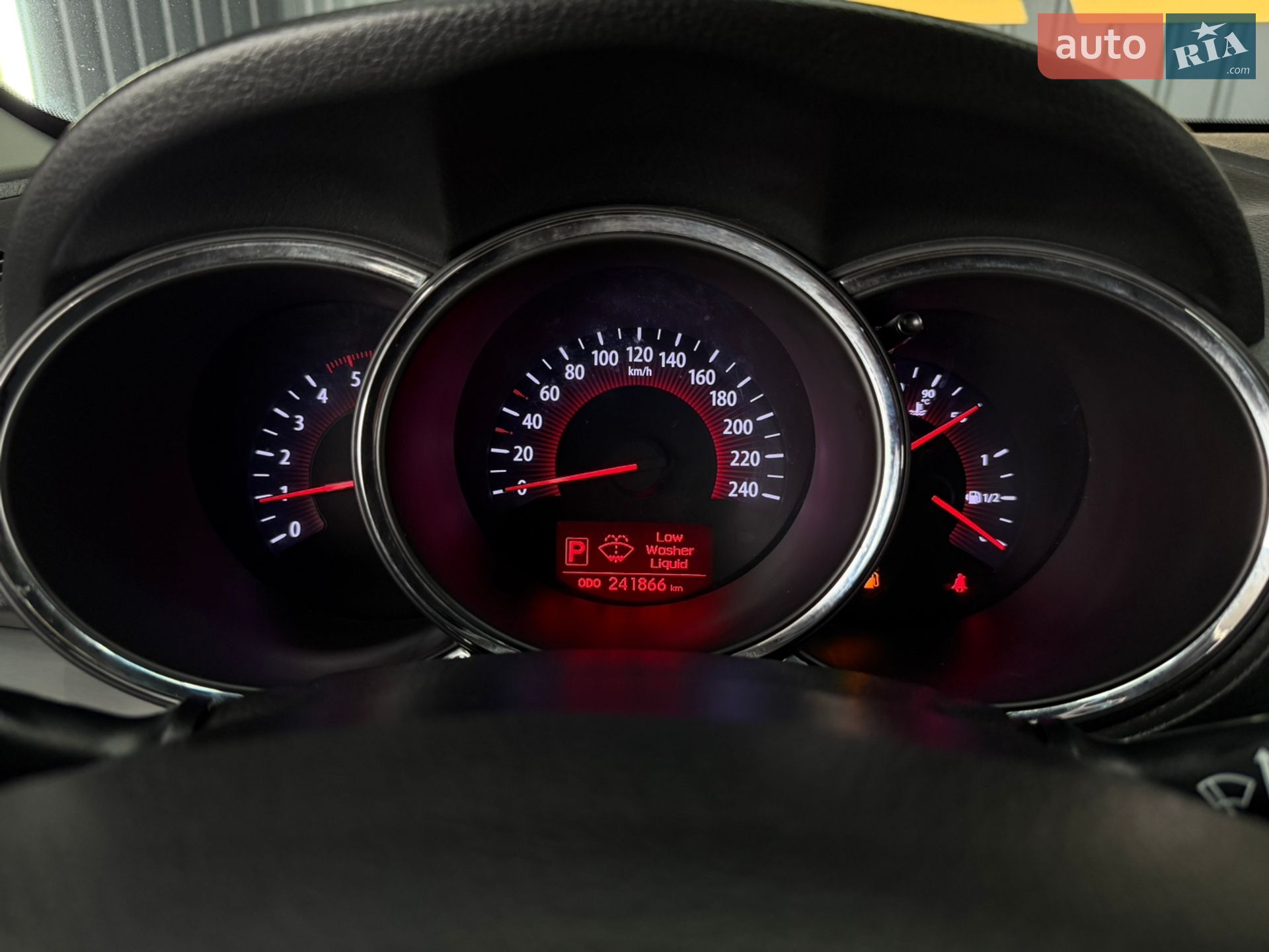 Kia Sorento 2012 VIN KNAKU814DC5278347 фото оголошення 35 з 36