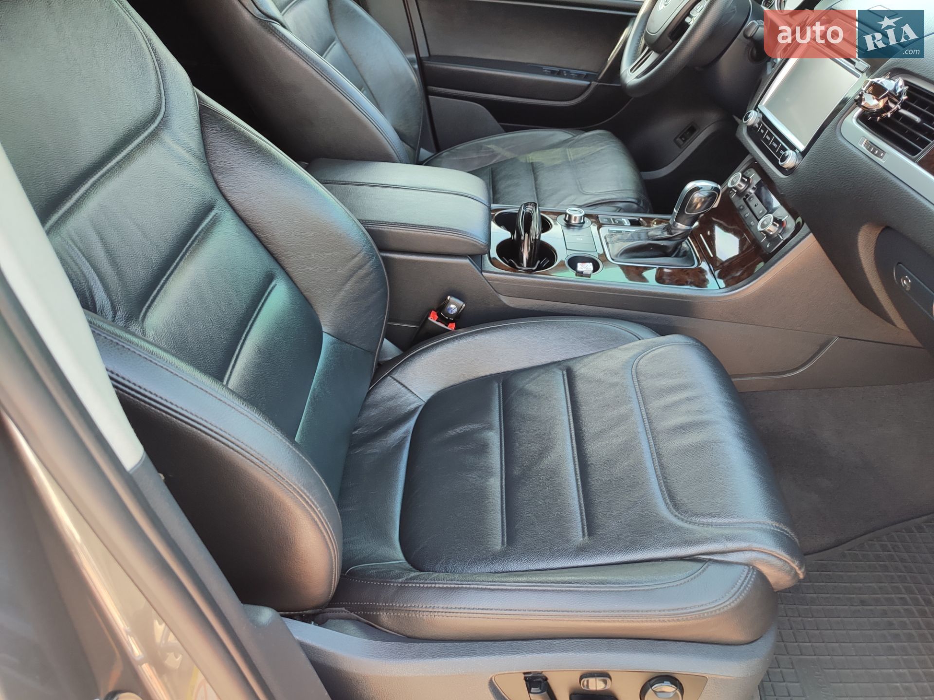 Volkswagen Touareg 2012 VIN WVGZZZ7PZCD052284 фото оголошення 79 з 90