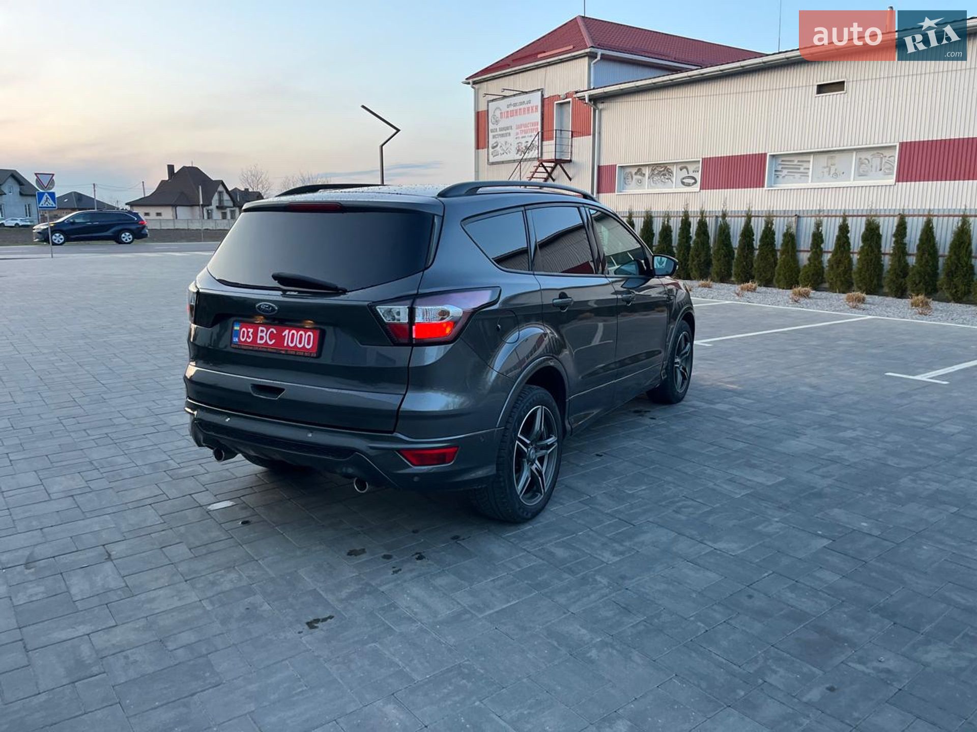 Ford Kuga 2018 VIN WF0AXXWPMAJY22208 фото оголошення 24 з 95