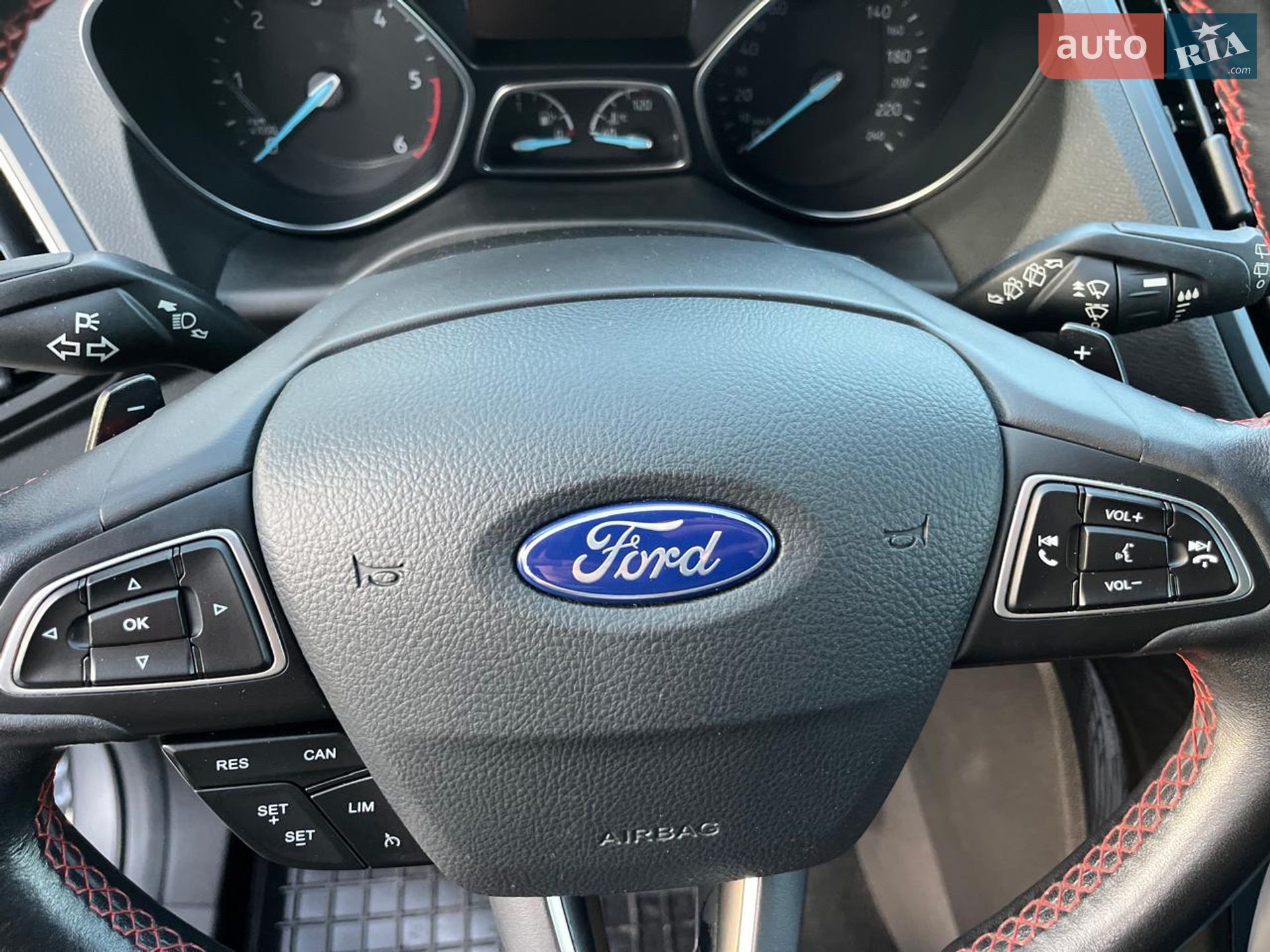 Ford Kuga 2018 VIN WF0AXXWPMAJY22208 фото оголошення 60 з 95