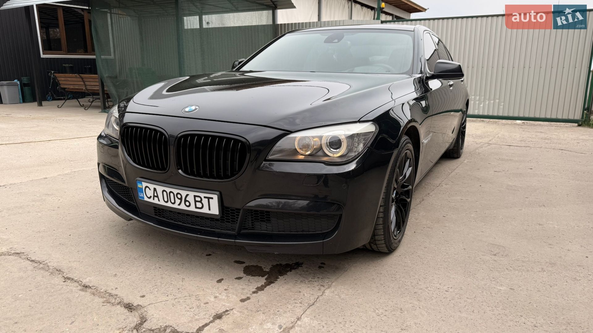 BMW 7 Series 2010 VIN WBAKC01050C498691 фото оголошення 2 з 35