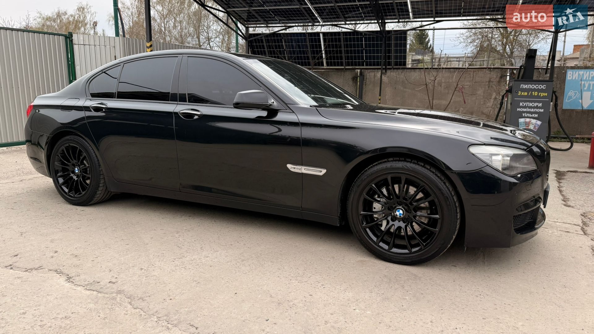 BMW 7 Series 2010 VIN WBAKC01050C498691 фото оголошення 10 з 35