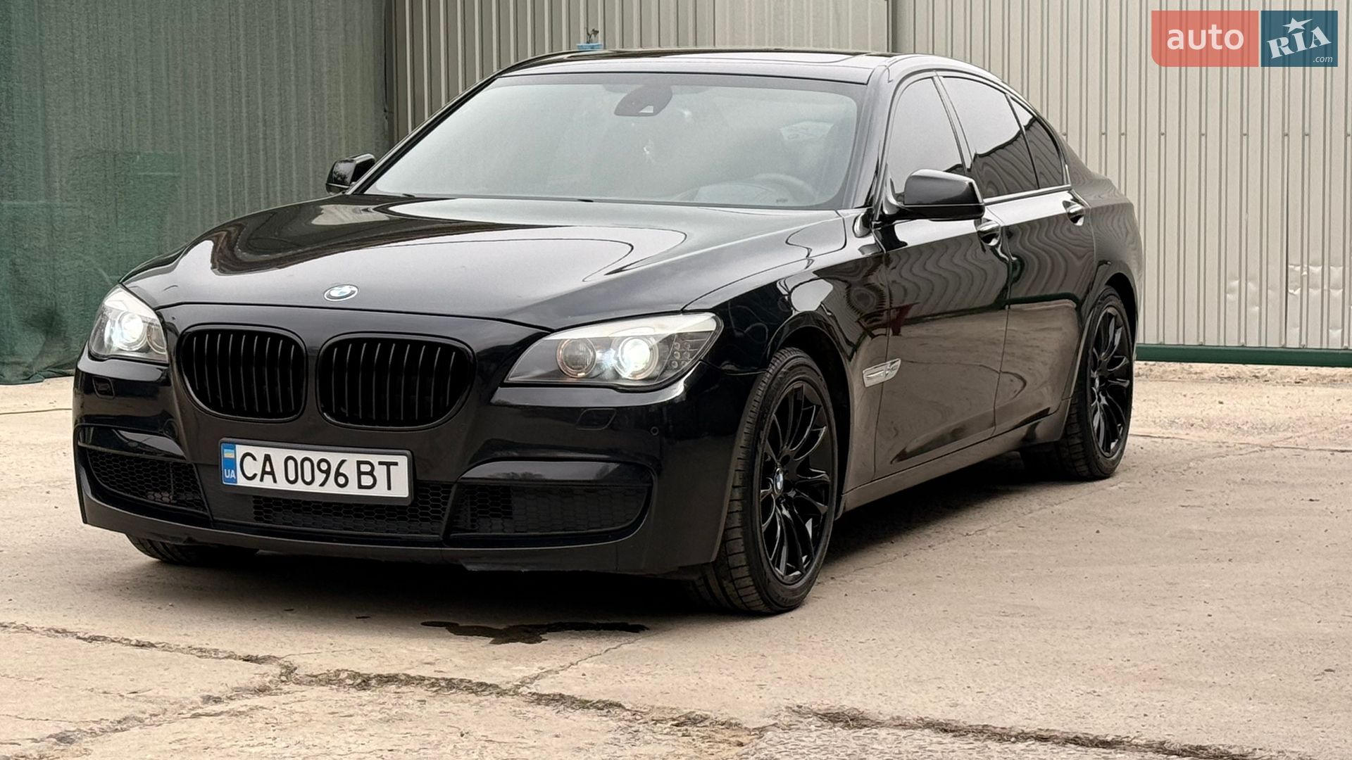 BMW 7 Series 2010 VIN WBAKC01050C498691 фото оголошення 4 з 35
