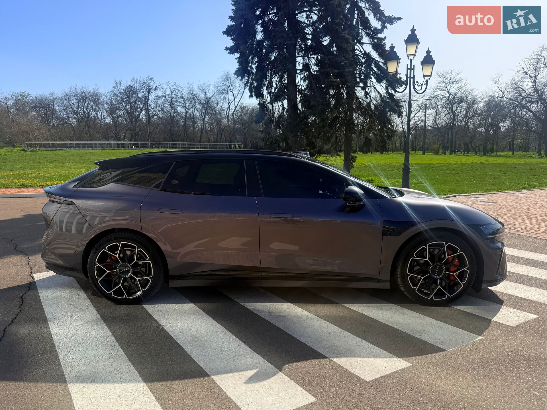 Zeekr 007 GT 2025 VIN L6T79NCE0SN043060 фото оголошення 3 з 18