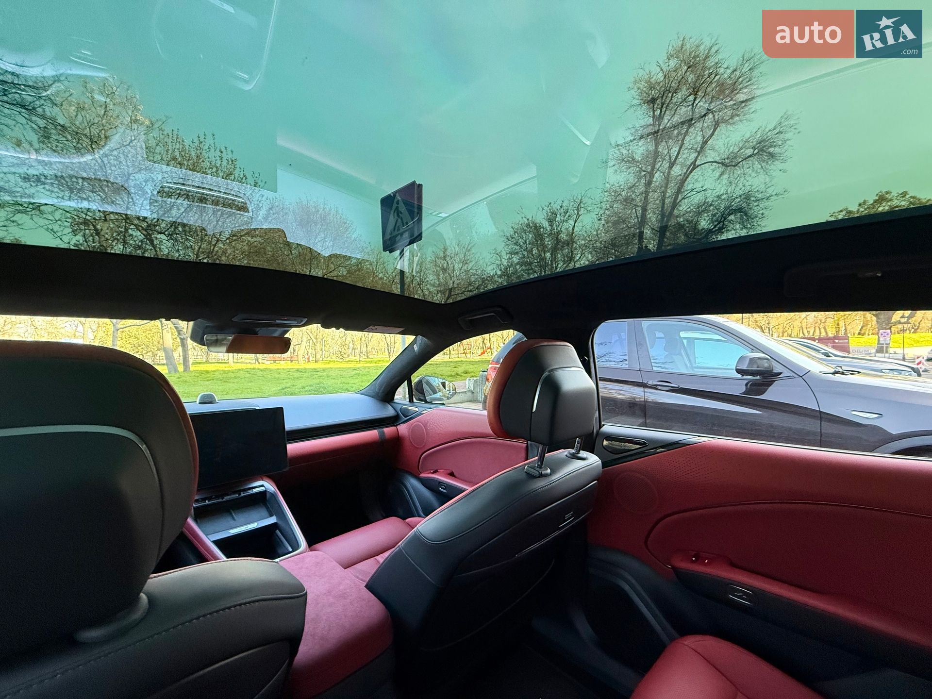 Zeekr 007 GT 2025 VIN L6T79NCE0SN043060 фото оголошення 15 з 18