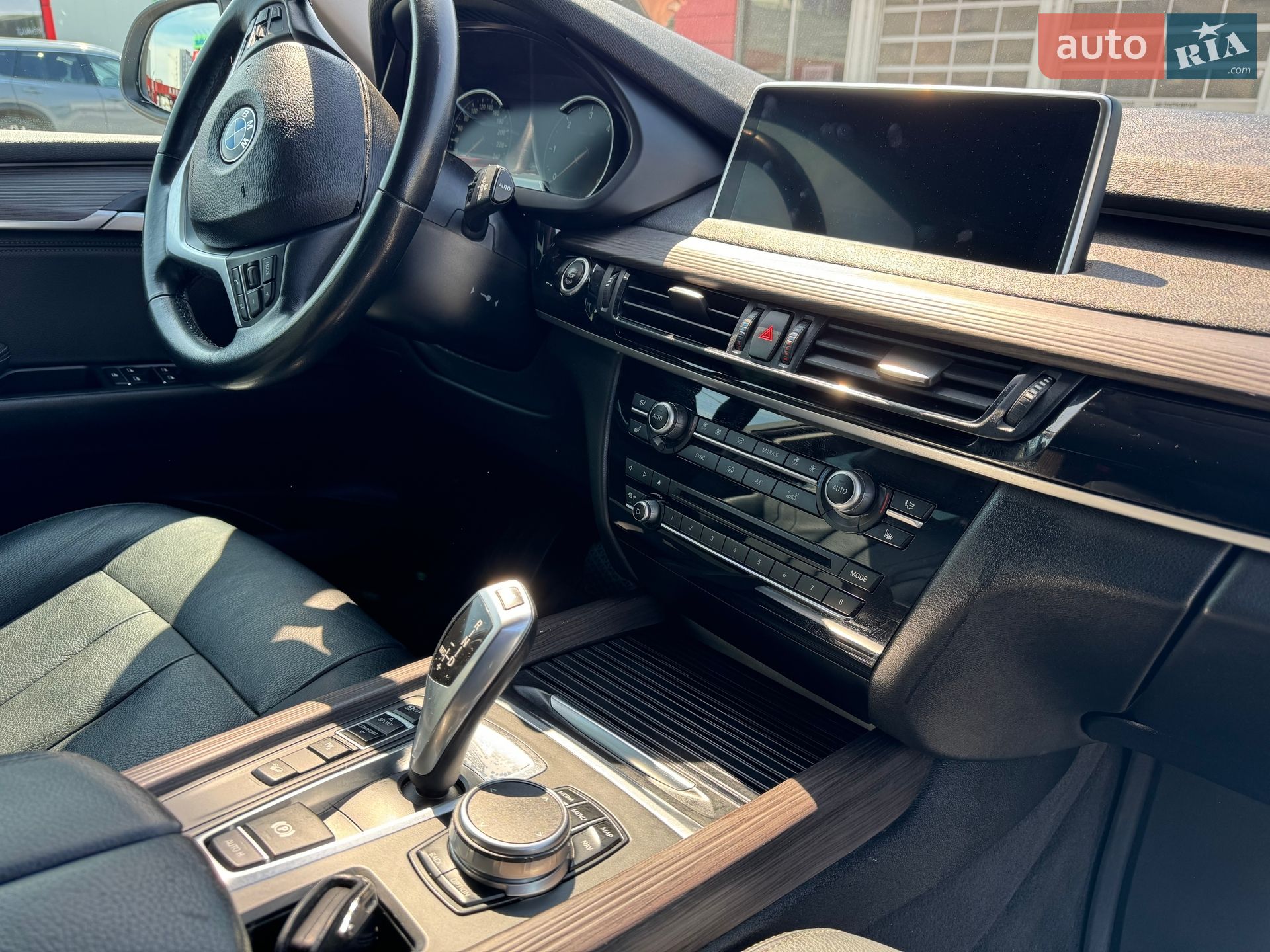 BMW X5 2018 VIN WBALS010500Z88704 фото оголошення 5 з 12