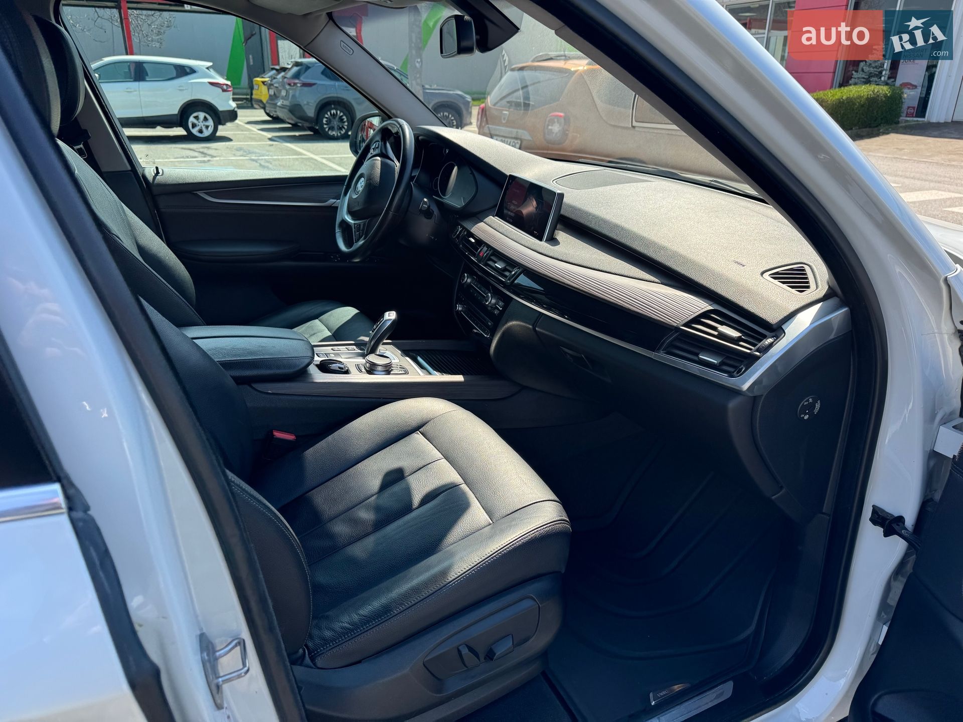 BMW X5 2018 VIN WBALS010500Z88704 фото оголошення 6 з 12
