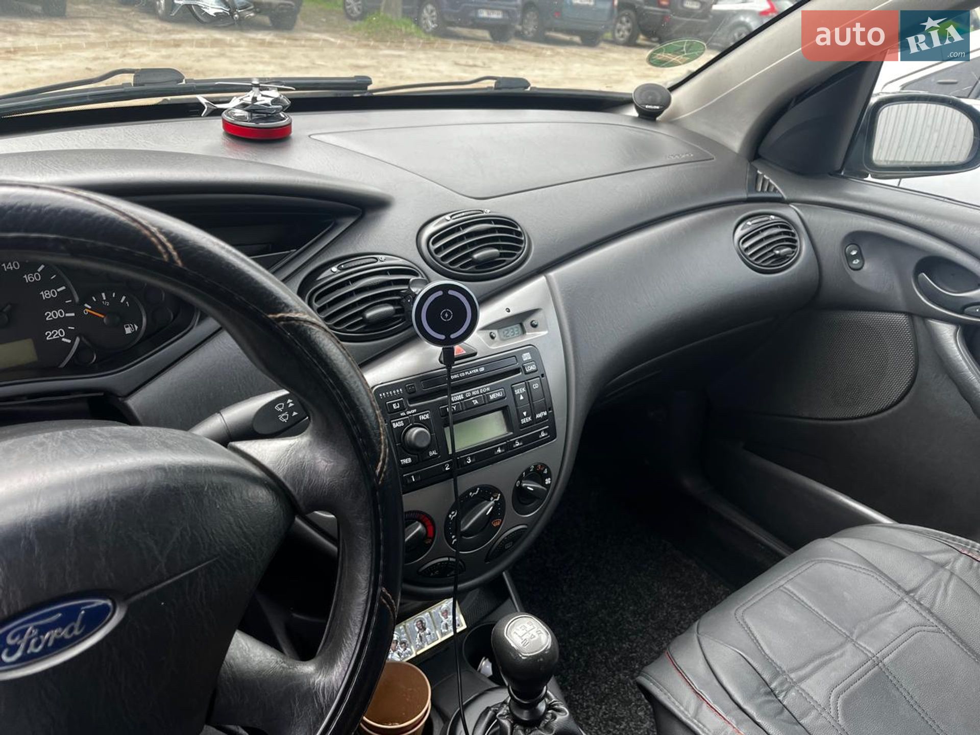 Ford Focus 2003 VIN WF0AXXGCDA3U64204 фото оголошення 4 з 17