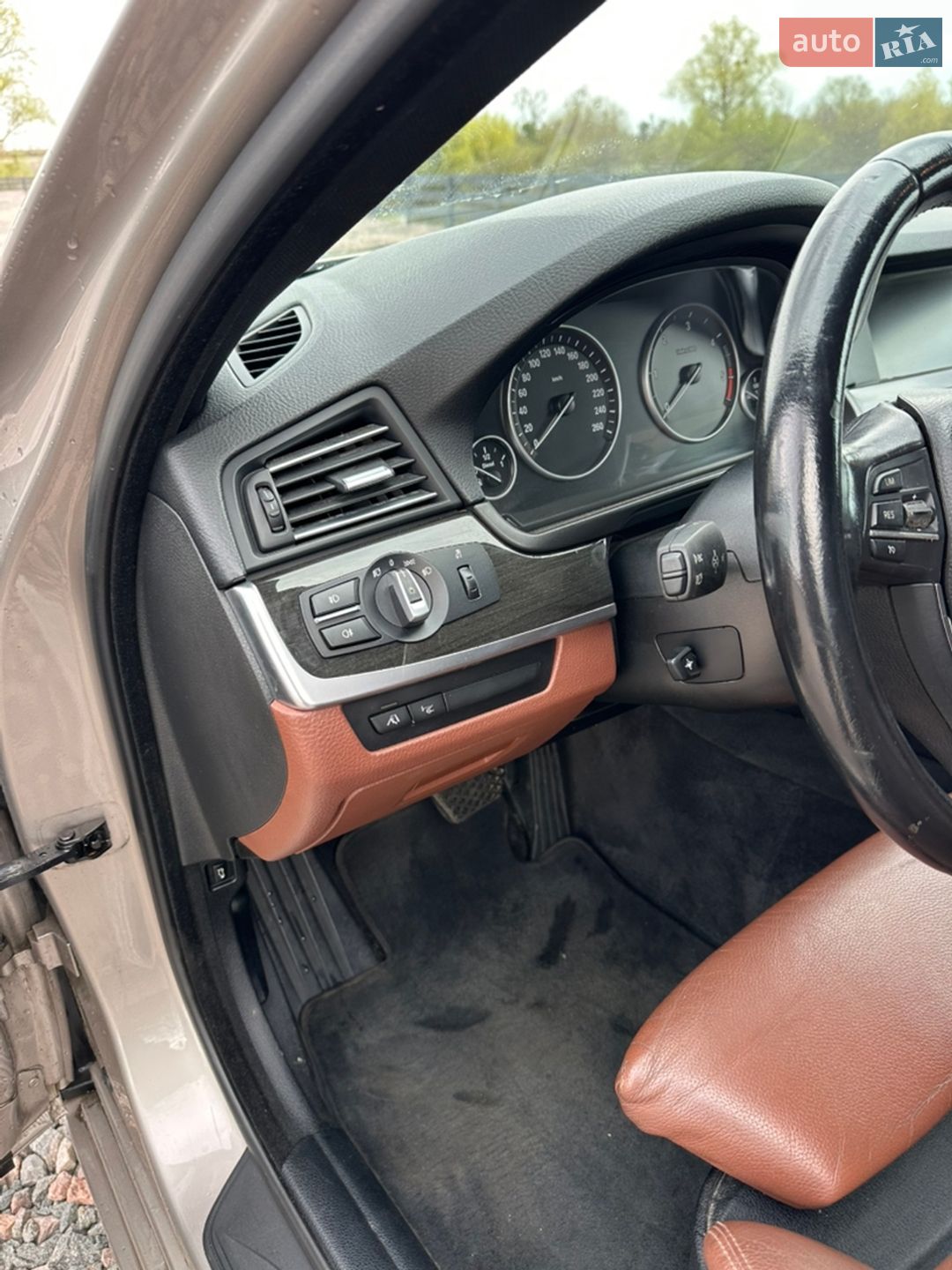 BMW 5 Series 2010 VIN WBAMX51070C762777 фото оголошення 19 з 24