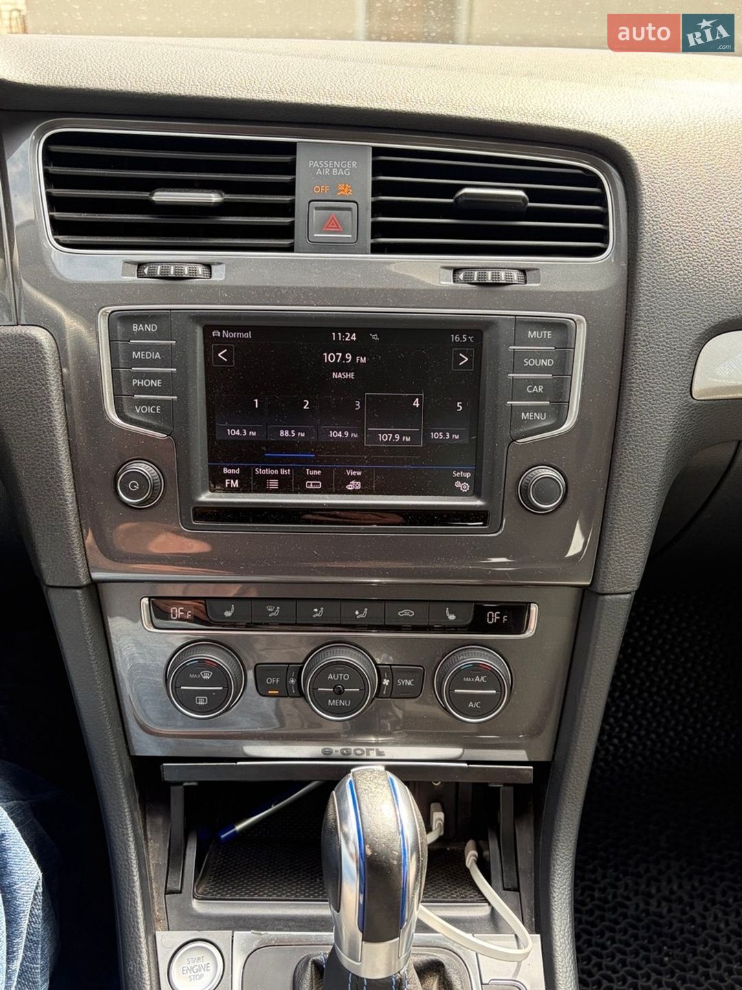 Volkswagen e-Golf 2016 VIN WVWKP7AU9GW914821 фото оголошення 6 з 17