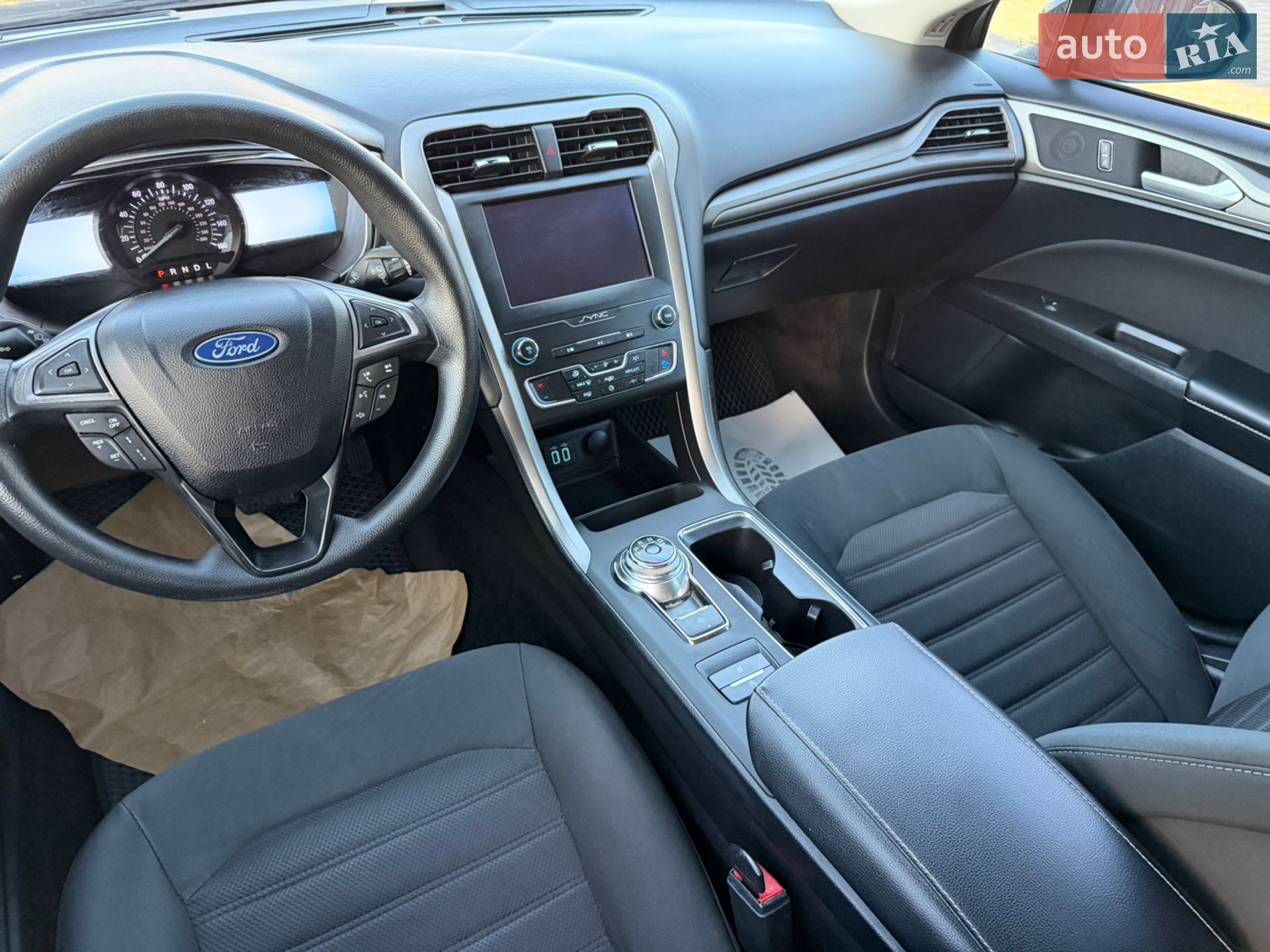 Ford Fusion 2020 VIN 3FA6P0HD3LR143015 фото оголошення 11 з 56