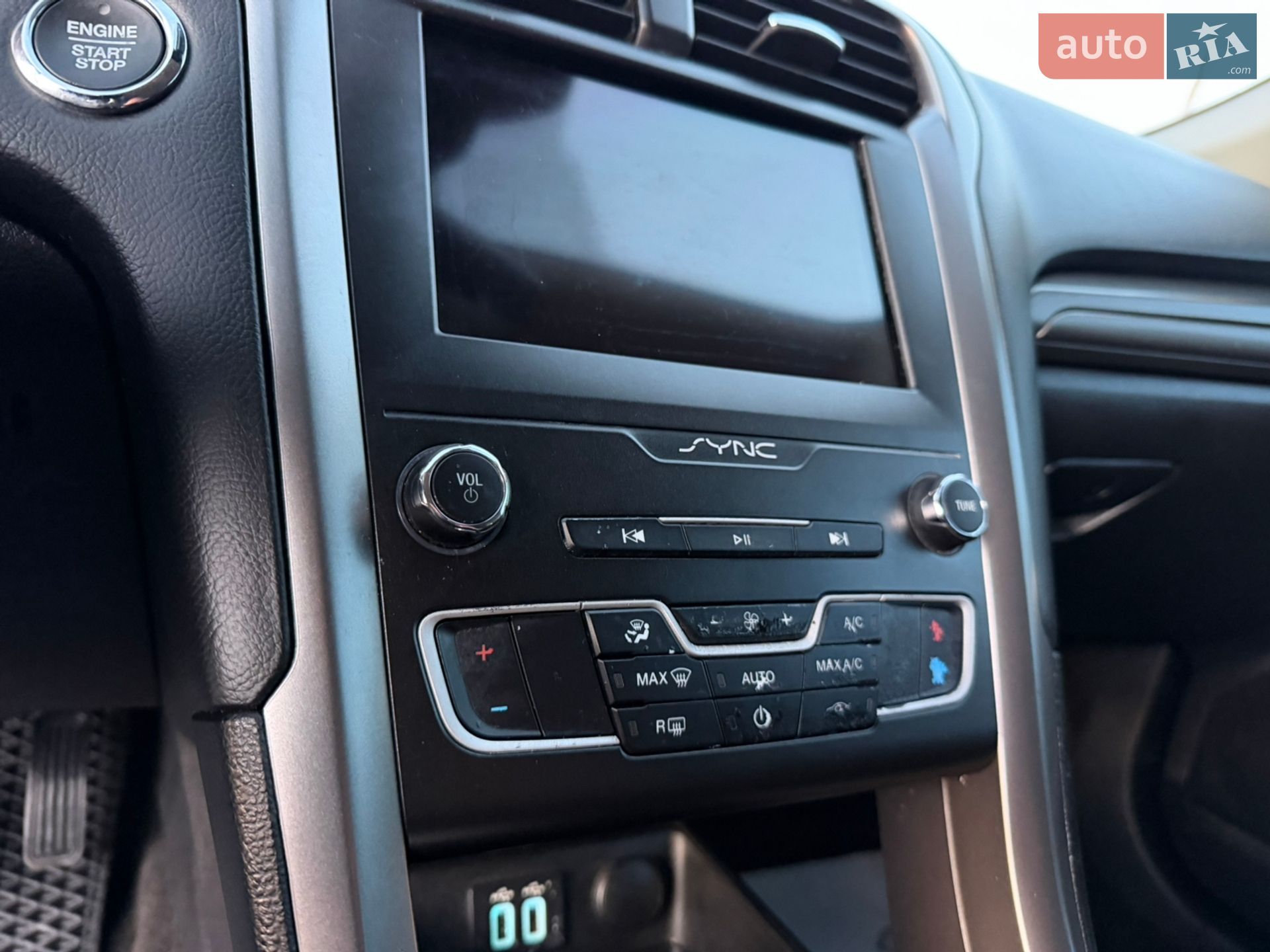 Ford Fusion 2020 VIN 3FA6P0HD3LR143015 фото оголошення 21 з 56