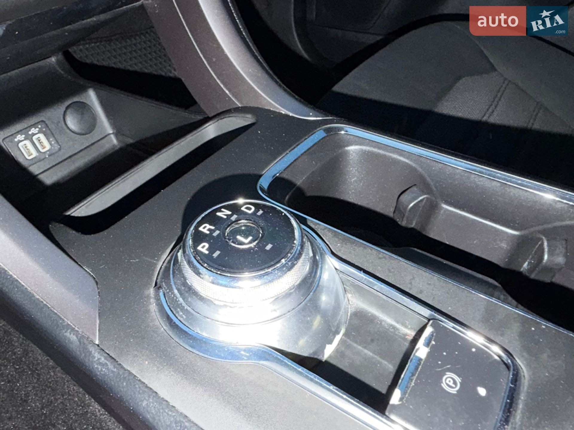 Ford Fusion 2020 VIN 3FA6P0HD3LR143015 фото оголошення 33 з 56