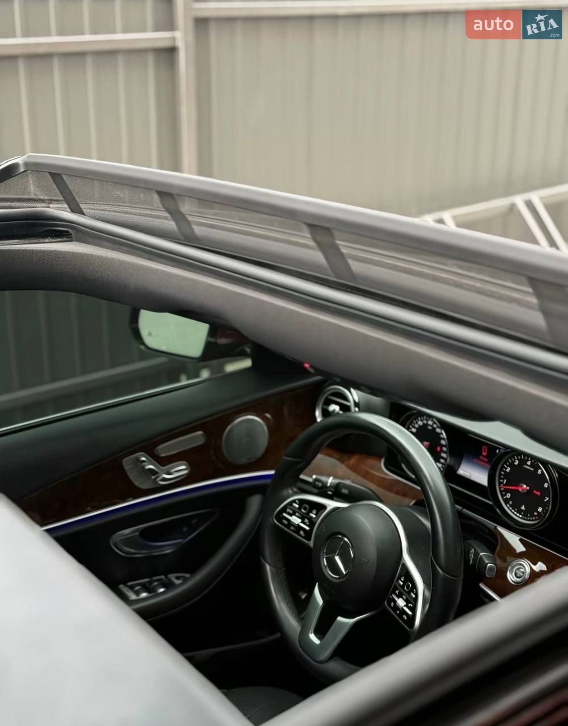 Mercedes-Benz E-Class 2018 VIN WDDZF4KB7KA510425 фото оголошення 10 з 36