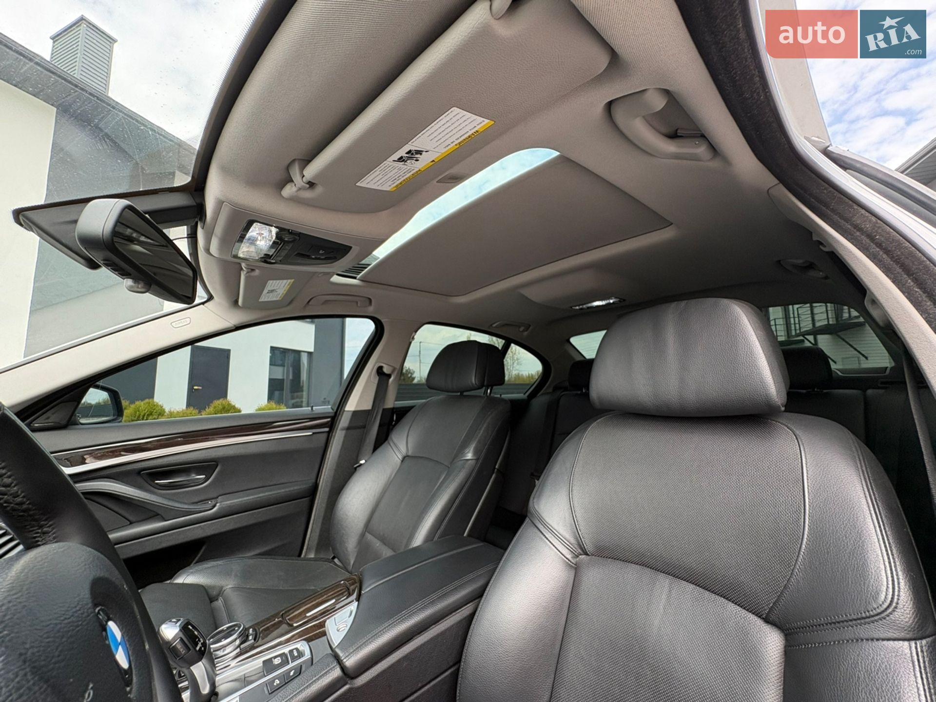 BMW 5 Series 2014 VIN WBA5A7C58ED612446 фото оголошення 17 з 63