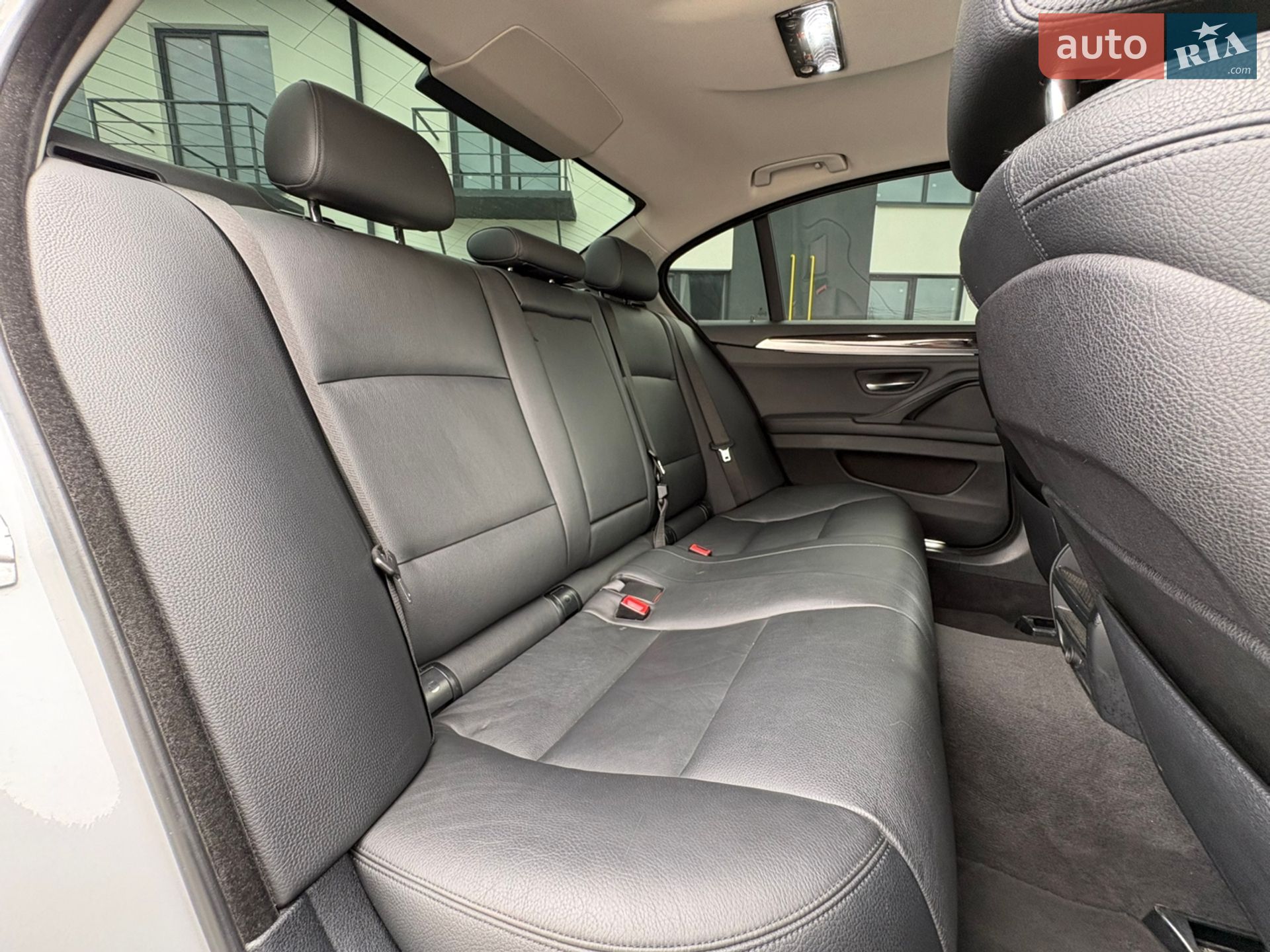 BMW 5 Series 2014 VIN WBA5A7C58ED612446 фото оголошення 37 з 63