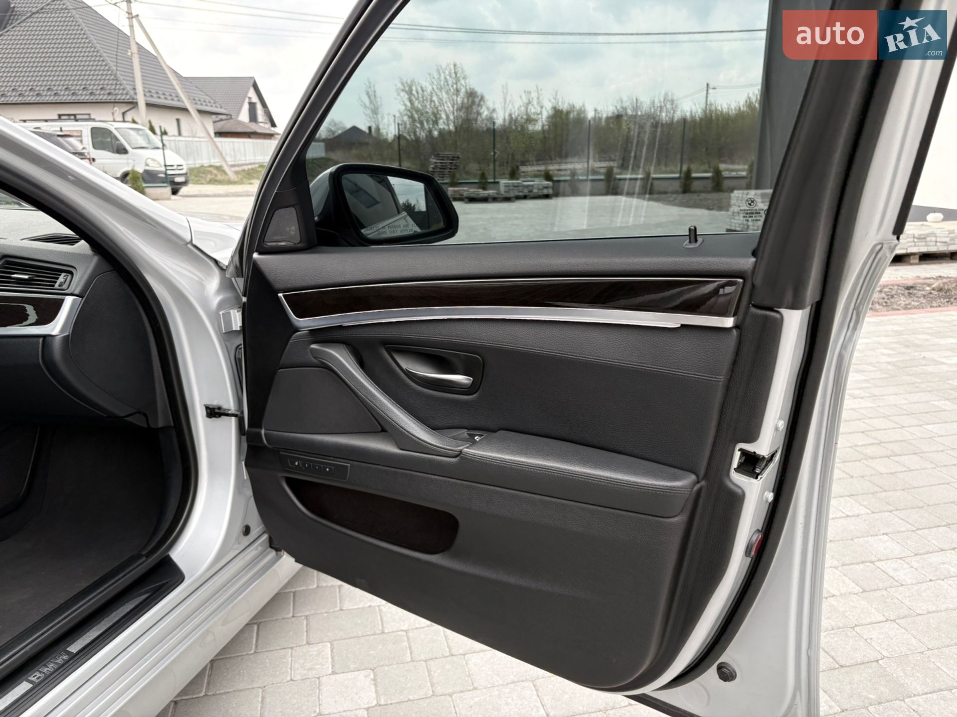 BMW 5 Series 2014 VIN WBA5A7C58ED612446 фото оголошення 41 з 63