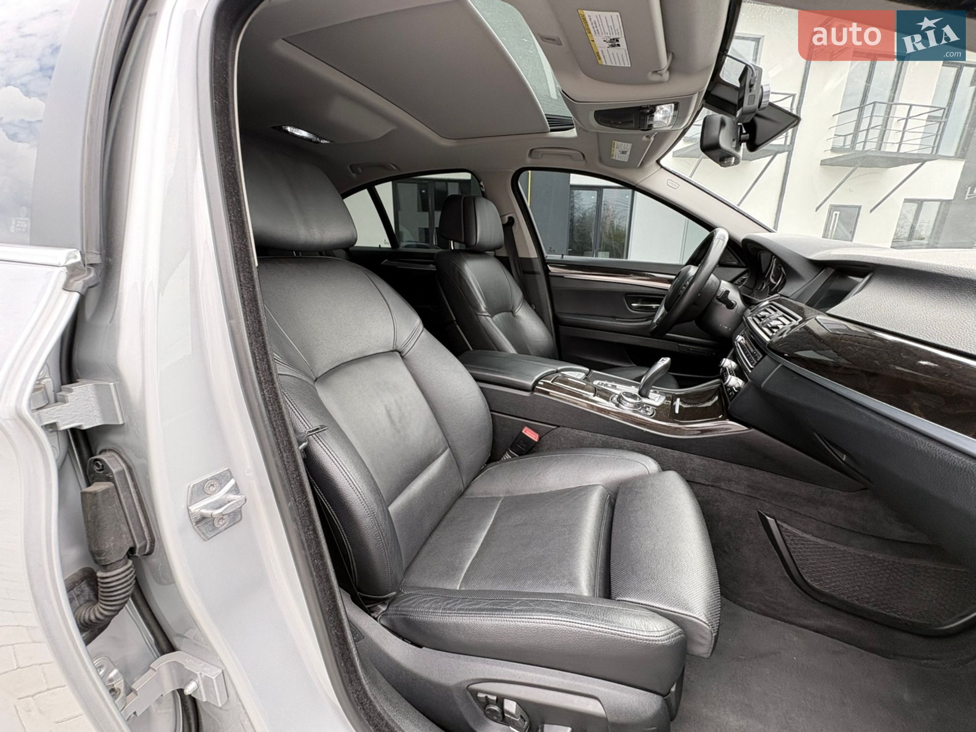 BMW 5 Series 2014 VIN WBA5A7C58ED612446 фото оголошення 44 з 63