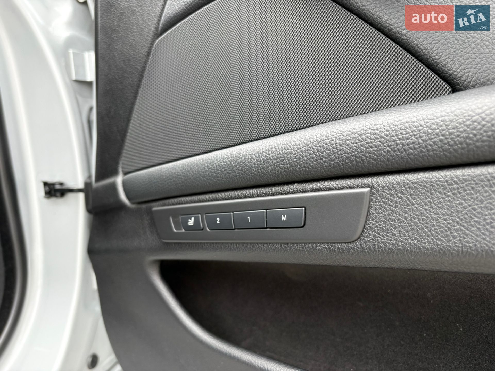 BMW 5 Series 2014 VIN WBA5A7C58ED612446 фото оголошення 52 з 63