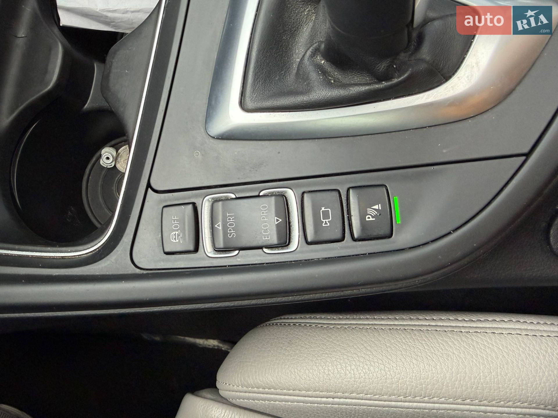 BMW 3 Series 2012 VIN WBA3A5G51DNP19109 фото оголошення 11 з 25