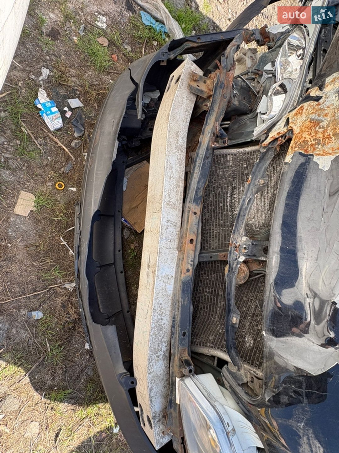 Nissan Maxima 2000 VIN JN1CA31S4YT182570 фото оголошення 3 з 18