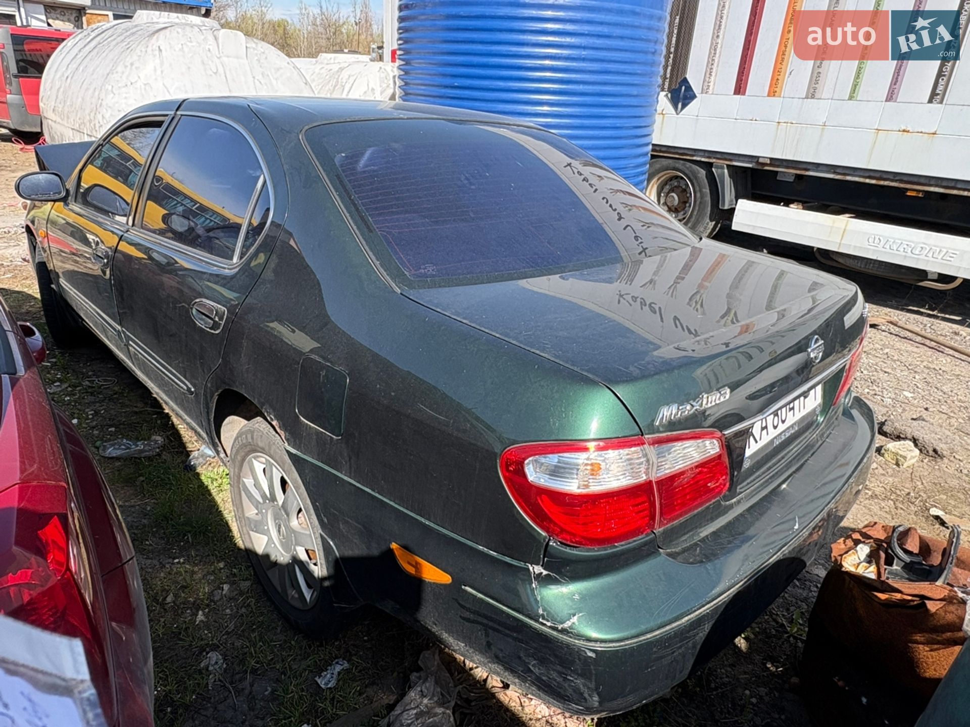 Nissan Maxima 2000 VIN JN1CA31S4YT182570 фото оголошення 4 з 18