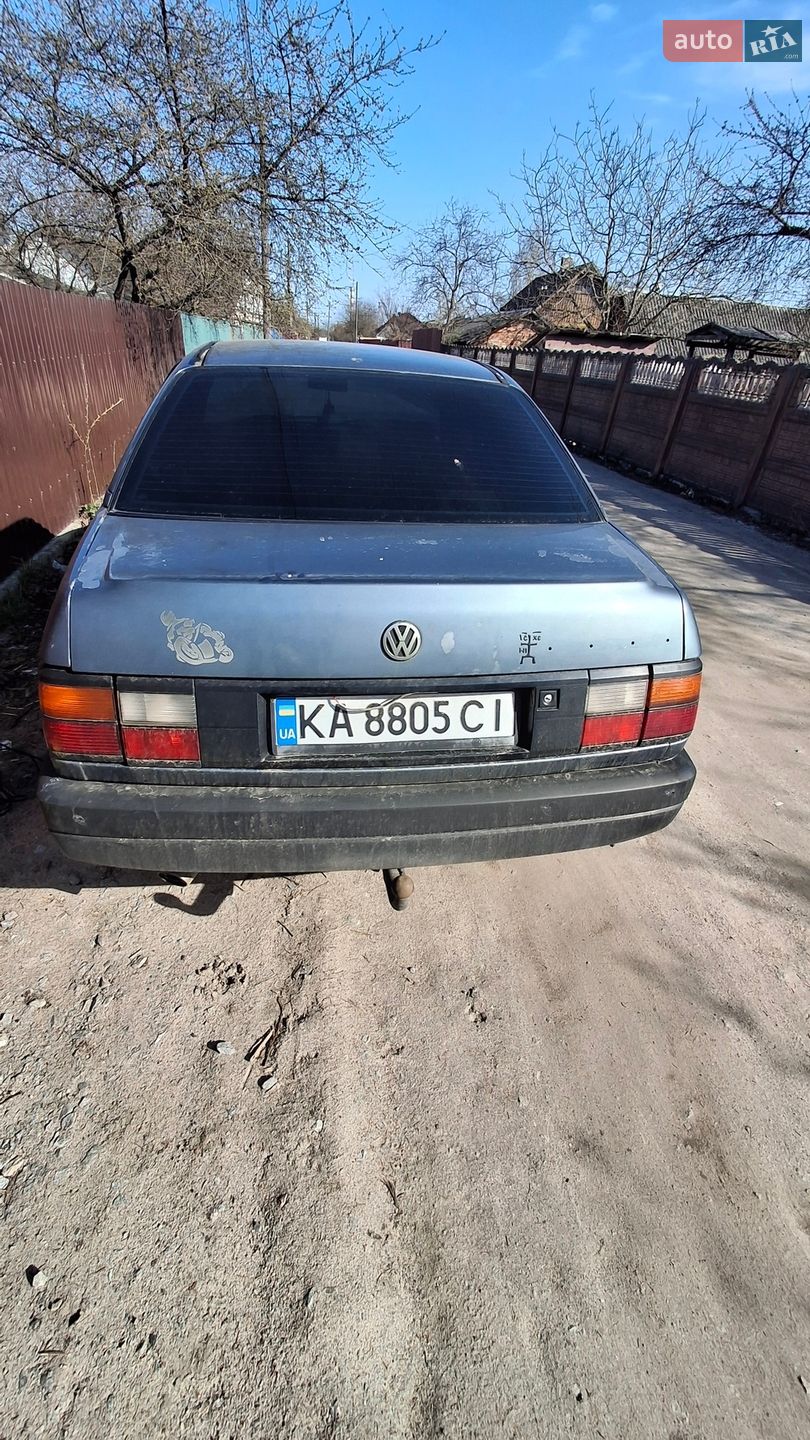Volkswagen Passat 1990 VIN WVWZZZ31ZLB139513 фото оголошення 2 з 16