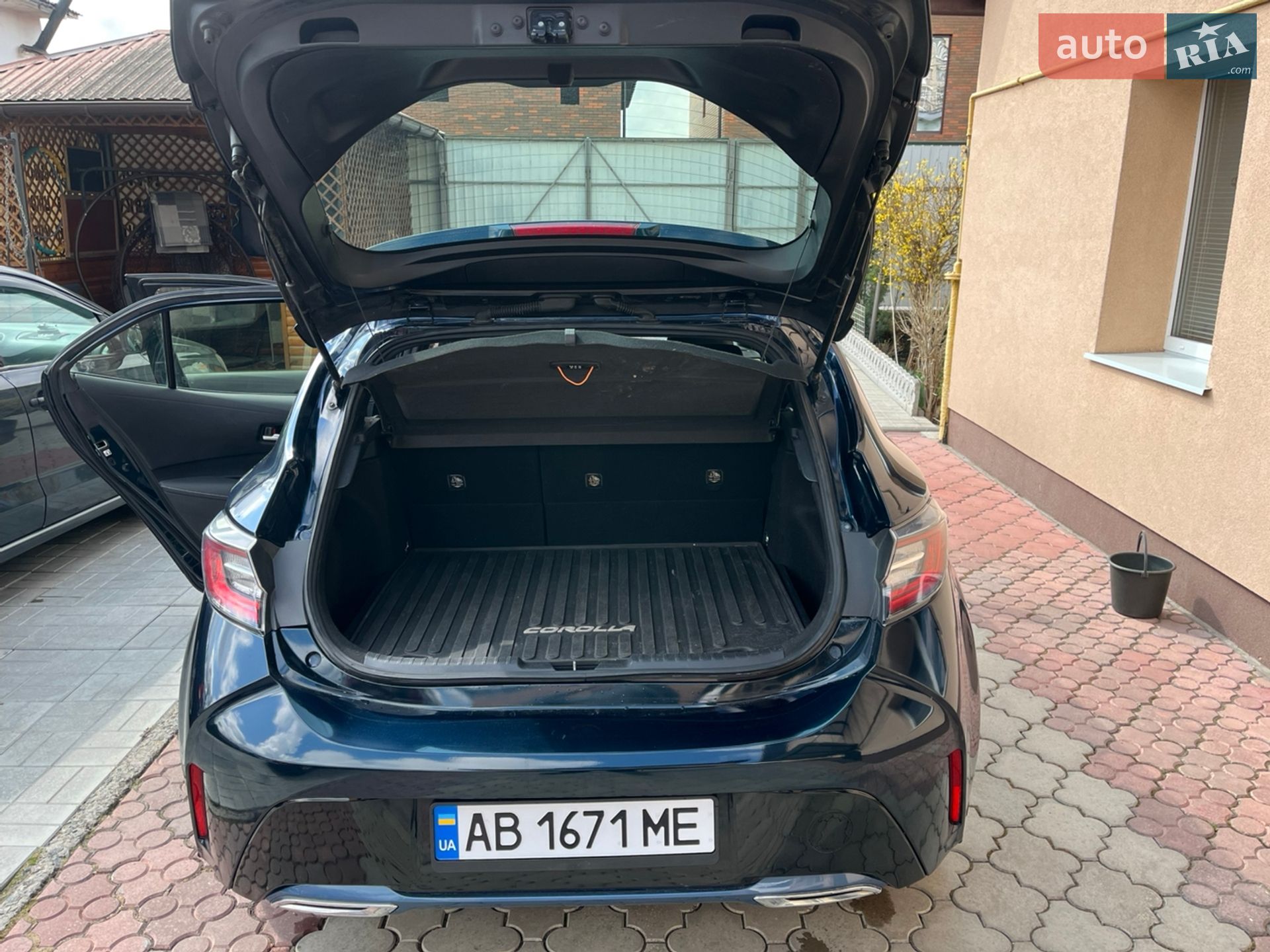 Toyota Corolla 2019 VIN JTNK4RBE8K3061457 фото оголошення 12 з 34