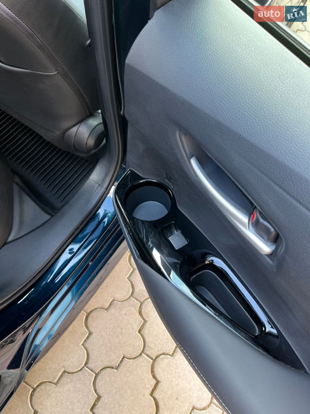 Toyota Corolla 2019 VIN JTNK4RBE8K3061457 фото оголошення 27 з 34