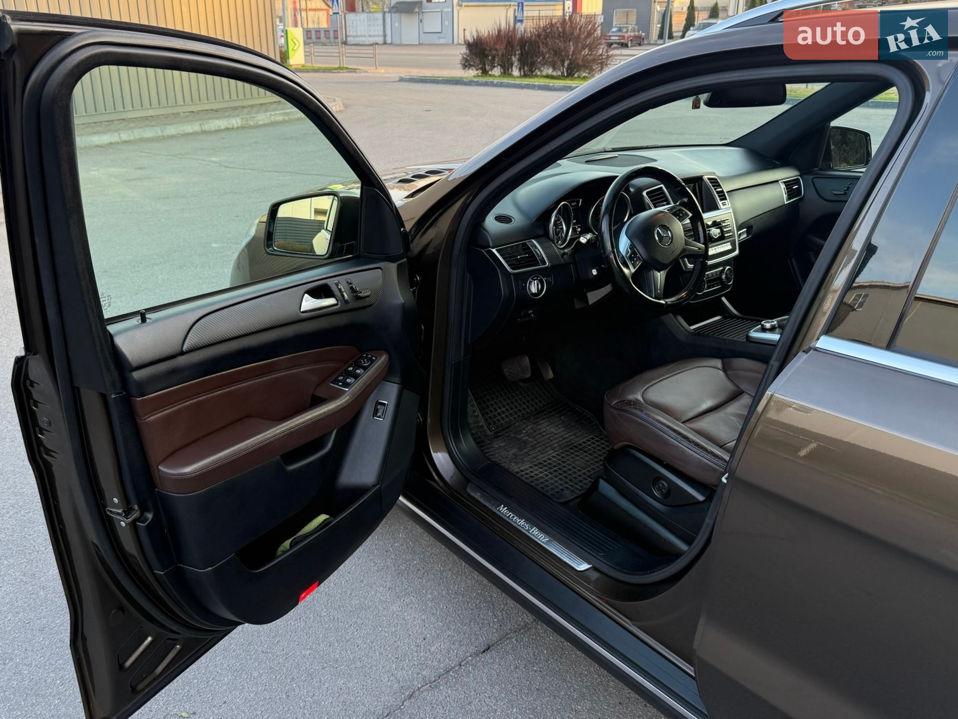 Mercedes-Benz M-Class 2012 VIN WDC1660041A060220 фото оголошення 11 з 31