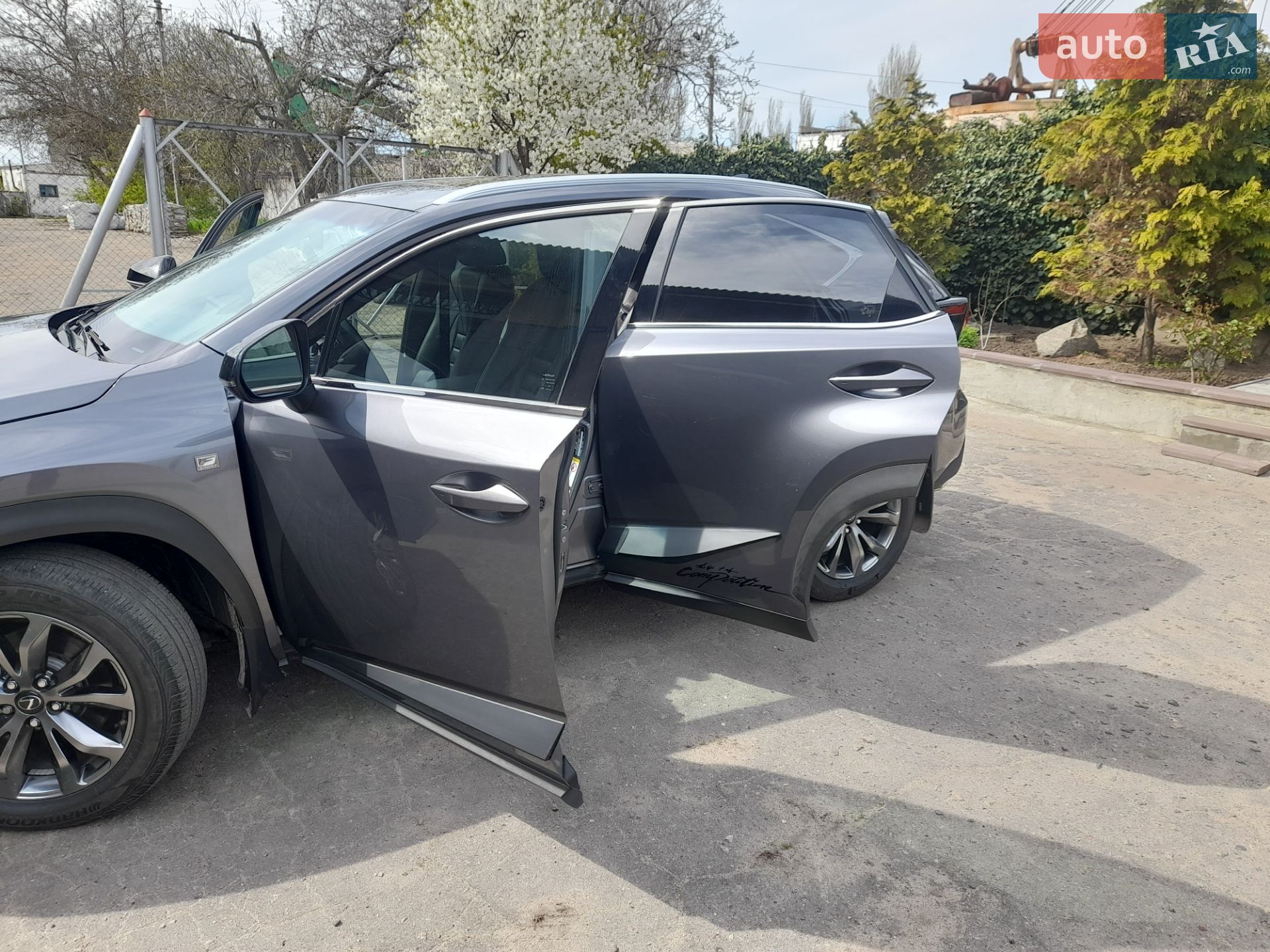 Lexus NX 2017 VIN JTJYARBZ8H2070505 фото оголошення 5 з 49