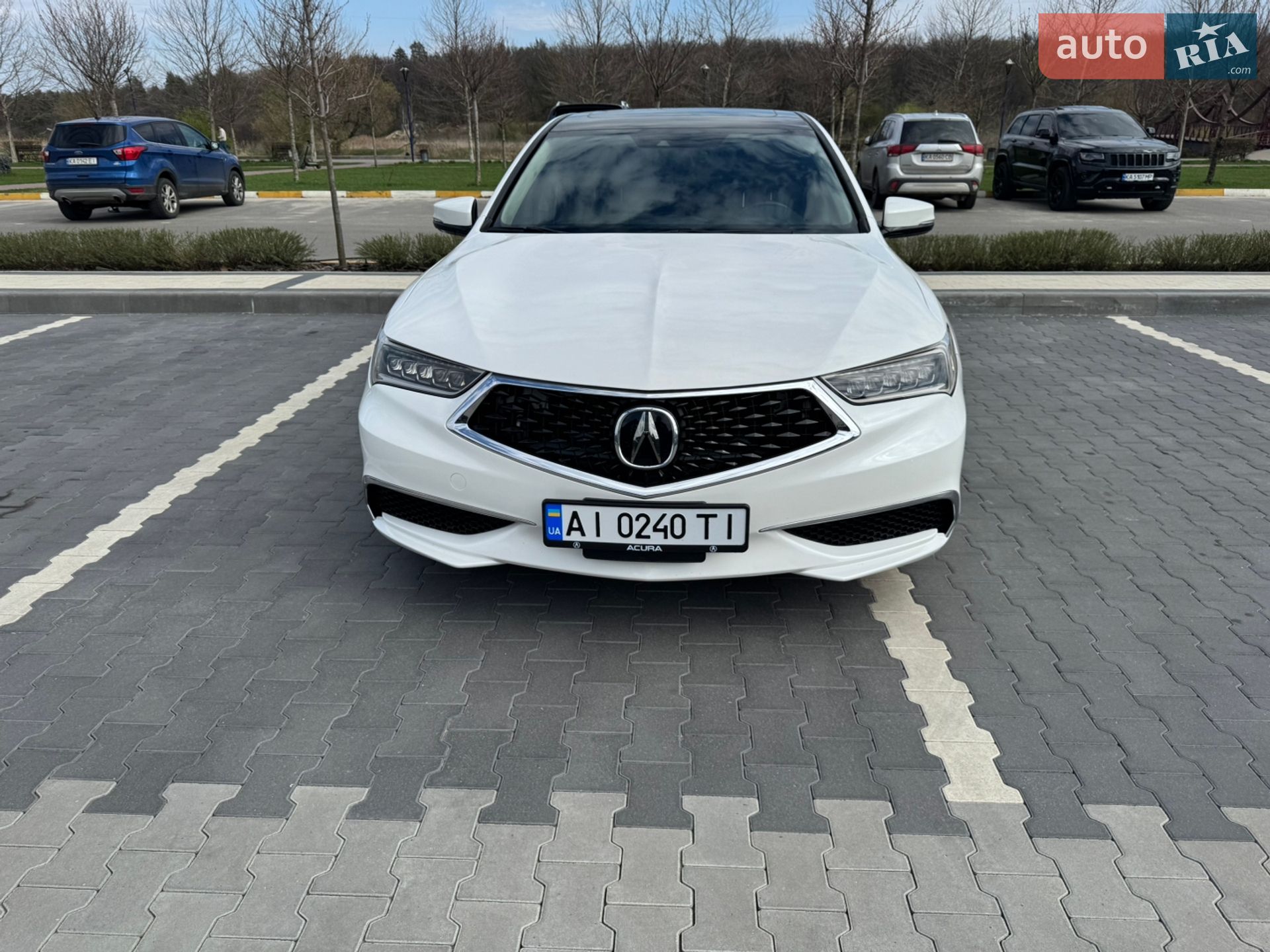 Acura TLX 2019 VIN 19UUB1F36LA002225 фото оголошення 2 з 17