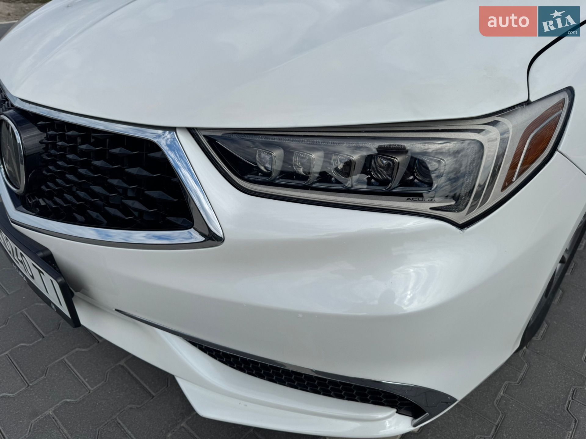 Acura TLX 2019 VIN 19UUB1F36LA002225 фото оголошення 16 з 17