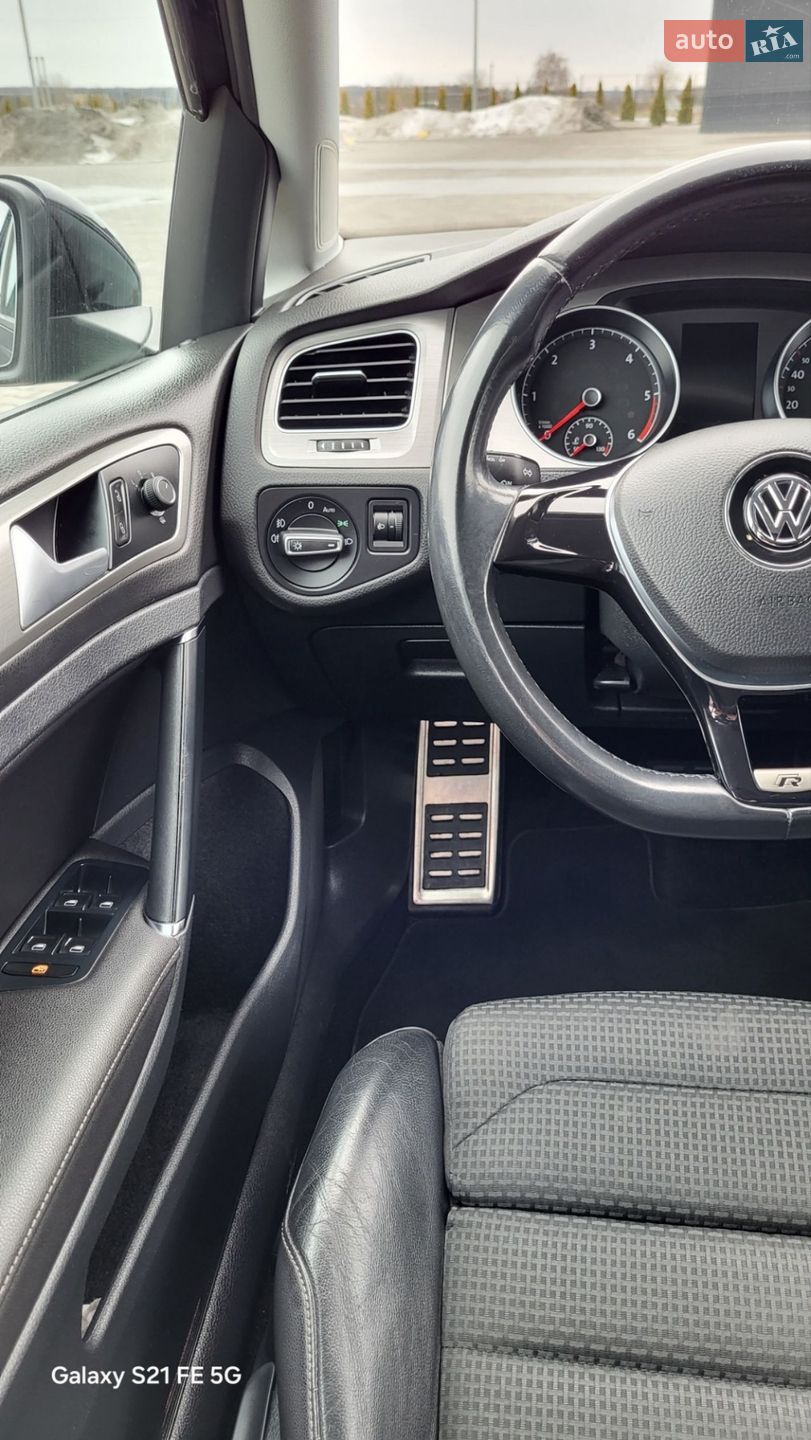 Volkswagen Golf 2015 VIN WVWZZZAUZFP631294 фото оголошення 19 з 45
